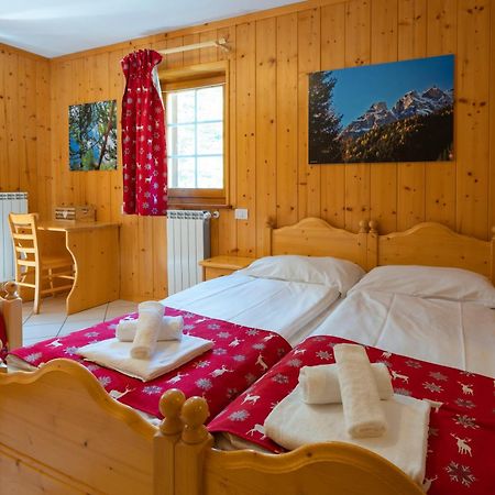 Aalts Dorf Hotel Riale  Luaran gambar