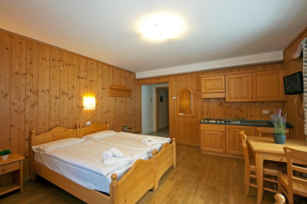 Aalts Dorf Hotel Riale  Luaran gambar