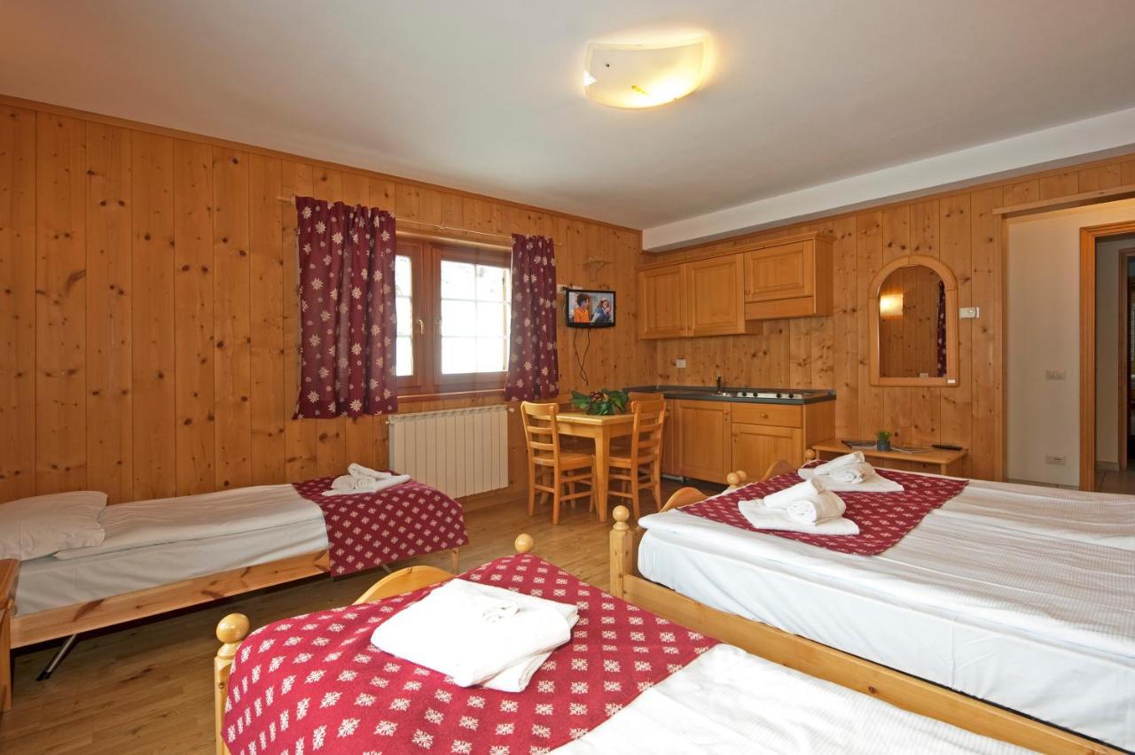 Aalts Dorf Hotel Riale  Luaran gambar