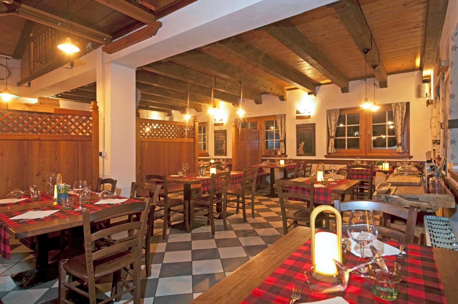 Aalts Dorf Hotel Riale  Luaran gambar