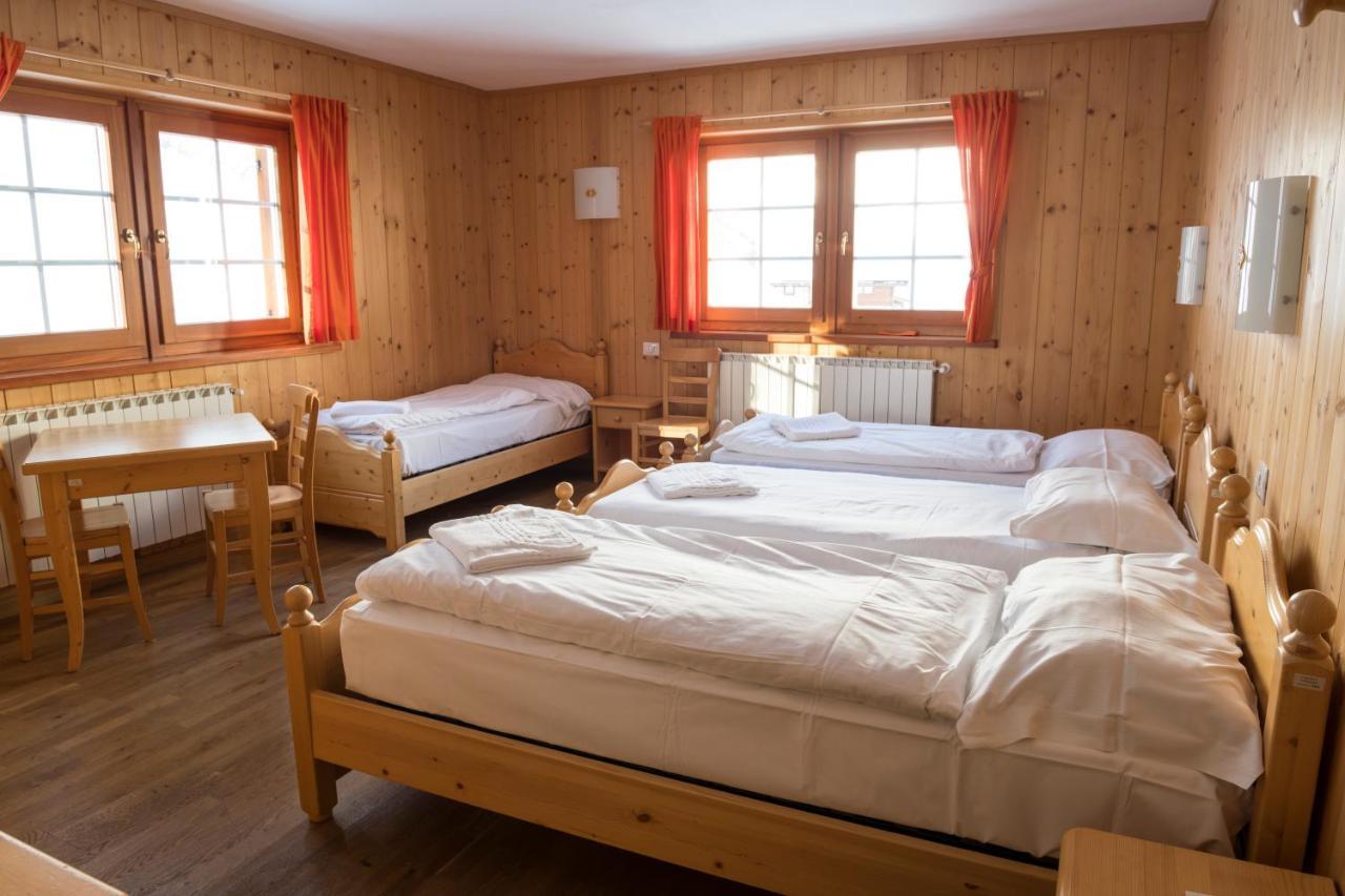 Aalts Dorf Hotel Riale  Luaran gambar